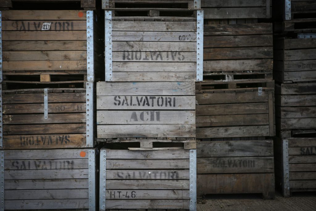 Salvatori at Kent Show Vintage Trucks, Apple Crates & Furniture